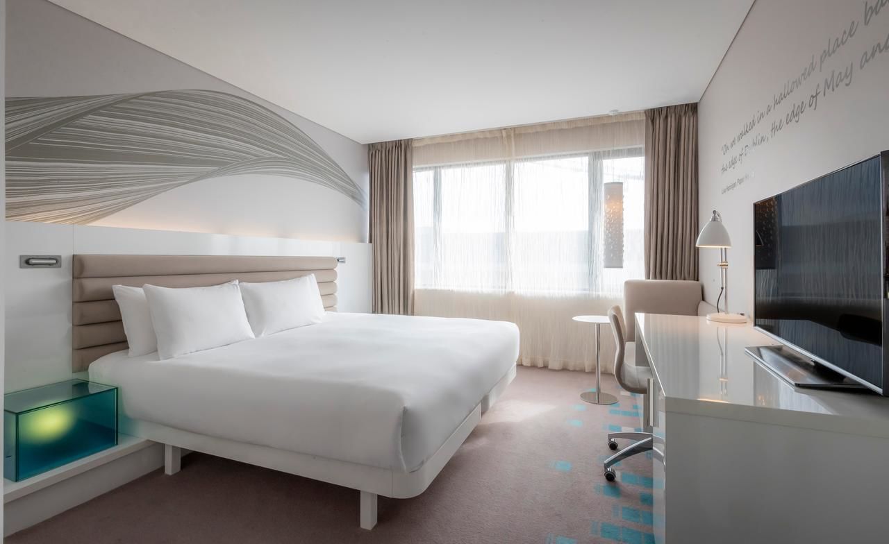 Отель The Morrison Dublin - a DoubleTree by Hilton Hotel Дублин