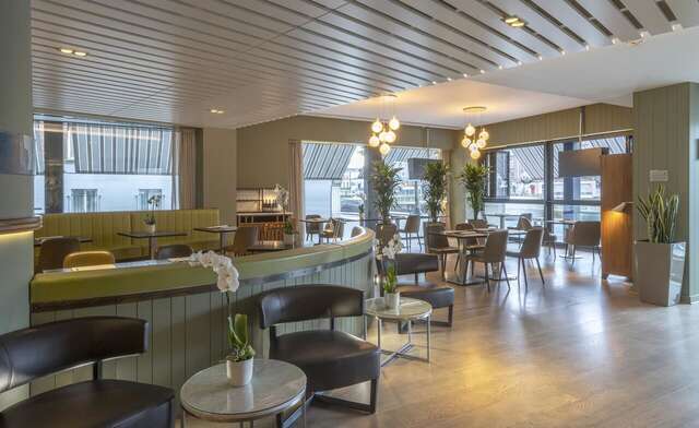 Отель The Morrison Dublin - a DoubleTree by Hilton Hotel Дублин-9